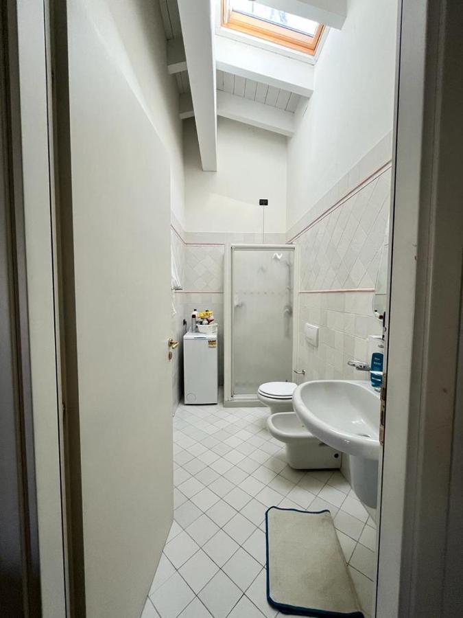 Ferienwohnung Vittoria Al Lago Desenzano del Garda Exterior foto