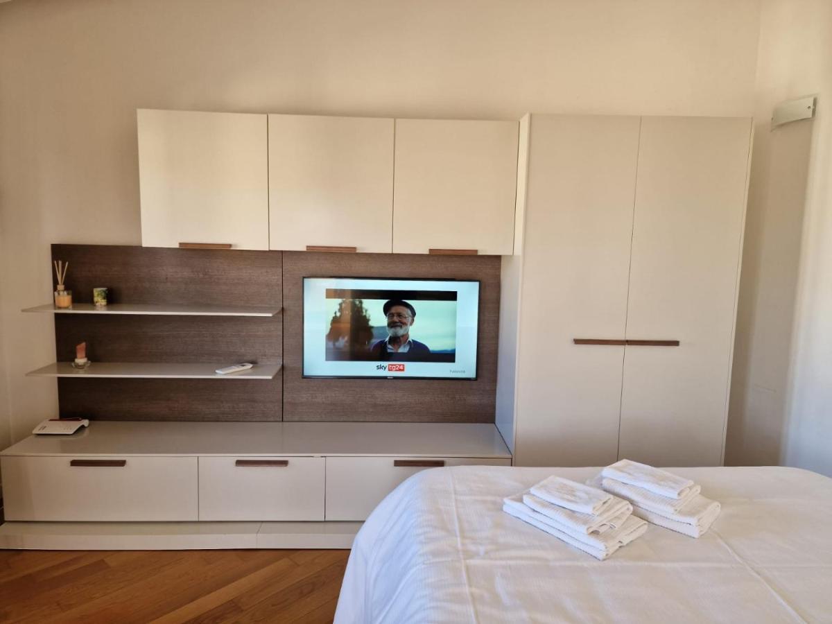 Ferienwohnung Vittoria Al Lago Desenzano del Garda Exterior foto